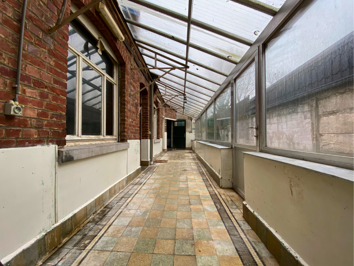 A vendre Maison 4 façades à Houdeng-Aimeries