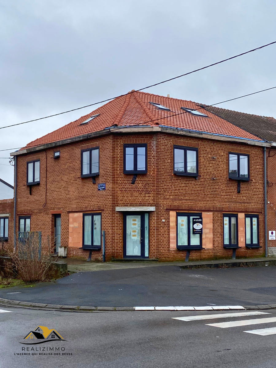 Surface commerciale à louer à Saint-Vaast (La Louvière)