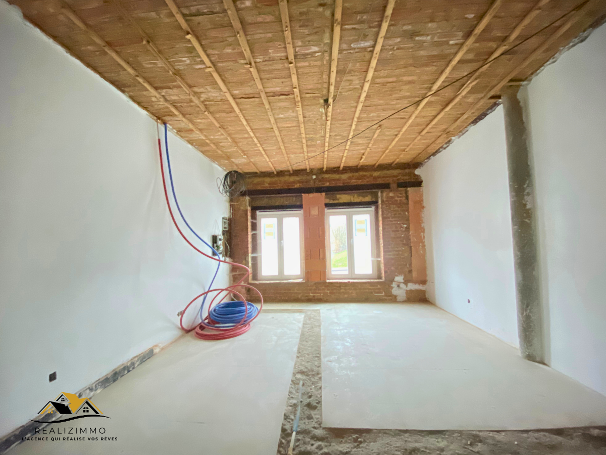 Surface commerciale à louer à Saint-Vaast (La Louvière)