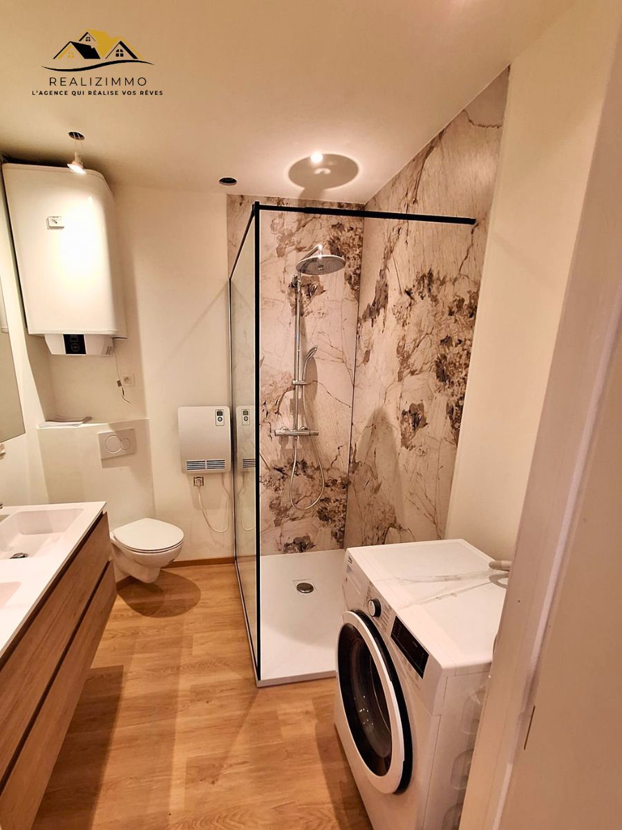 Colocation: Appartement 4 chambres lumineux entièrement rénové