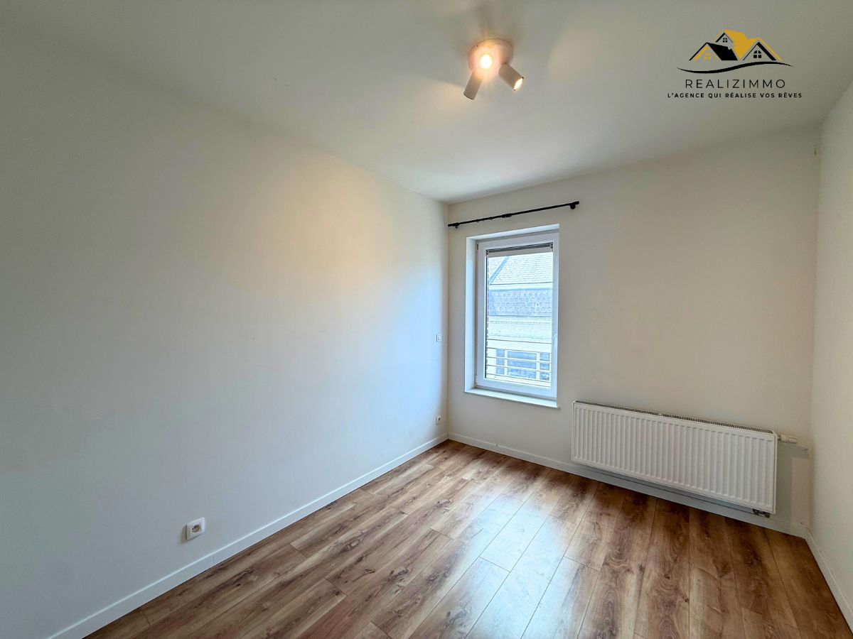 Apparemment entièrement rénové, 1 chambre à La Louvière