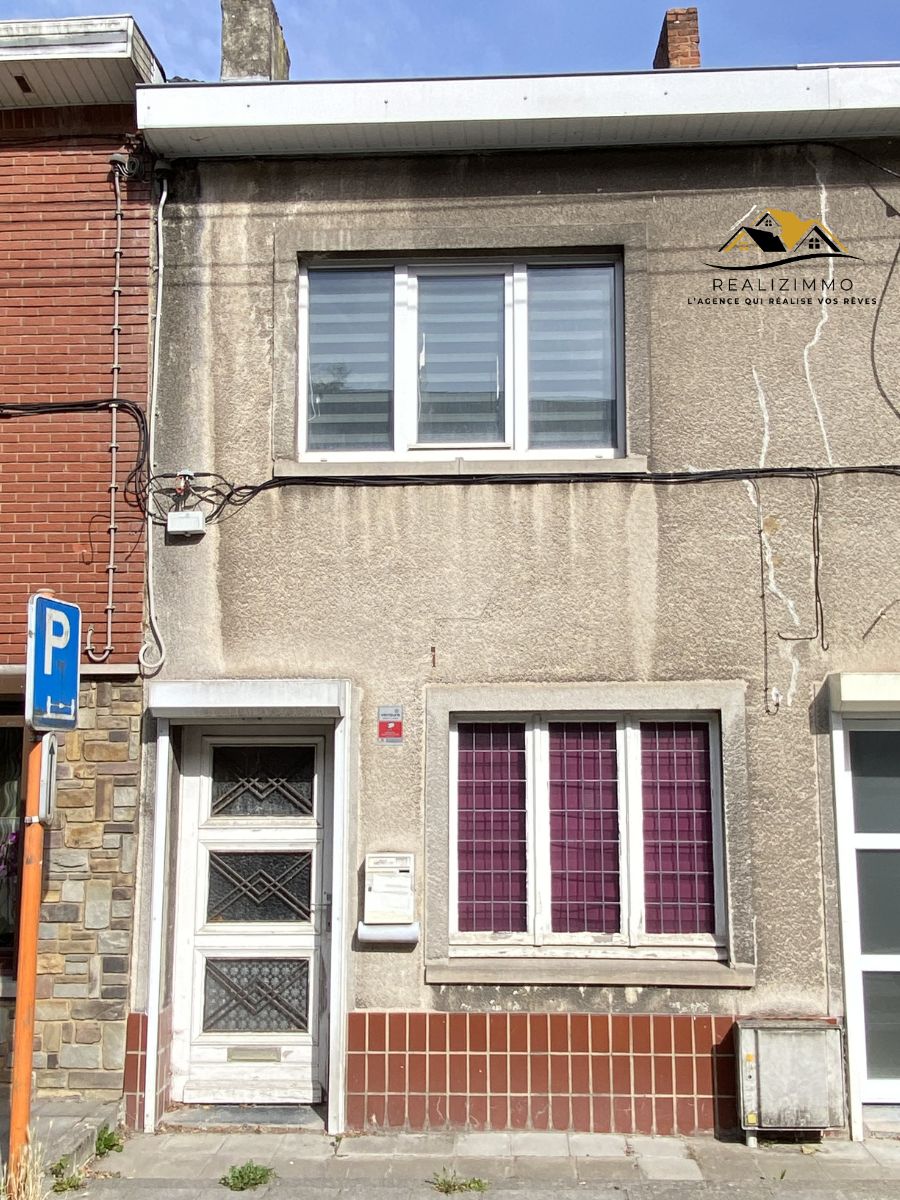 Maison 2 chambres avec jardin à La Hestre