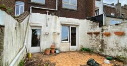 Jolie maison de maître à rénover avec grand jardin 