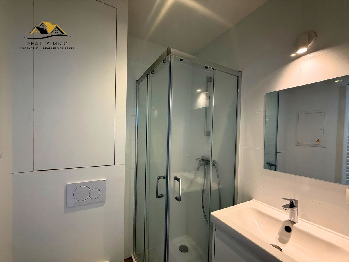 A Louer – Appartement entièrement rénové 1 chambre à La Louvière
