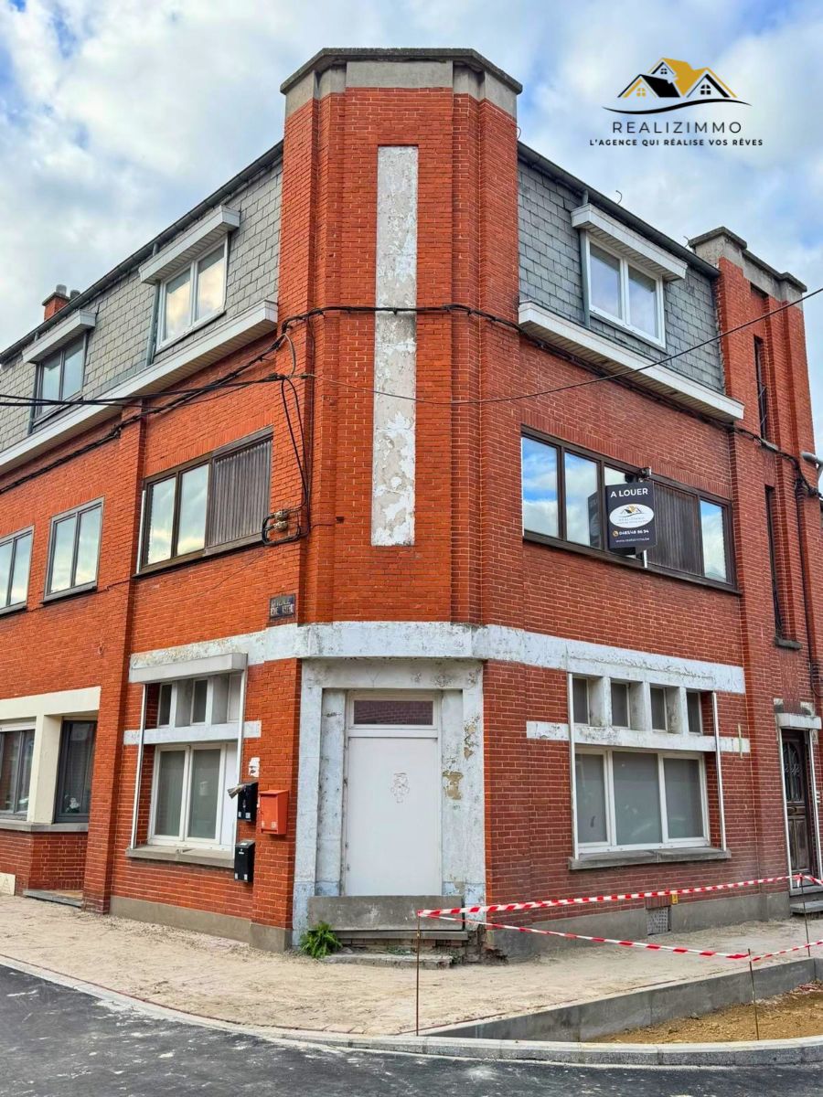 A Louer – Appartement duplex rénové avec deux chambres à Quievrain